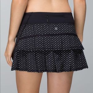 RARE Lululemon Pace Setter Skirt—Dot Black 8 tall